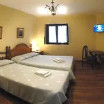 Casa de hóspedes Plaza Del Ayuntamiento 3*