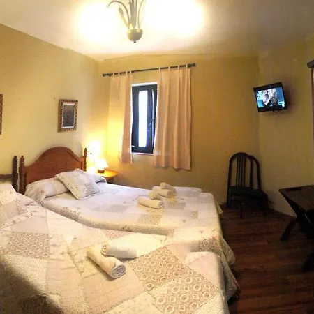 Plaza Del Ayuntamiento 3*