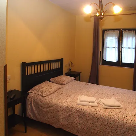 Plaza Del Ayuntamiento 4*