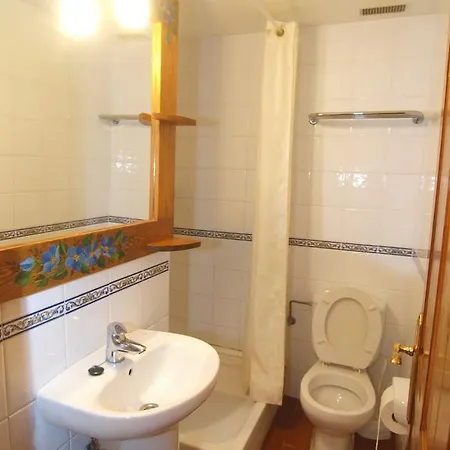 Plaza Del Ayuntamiento Onís